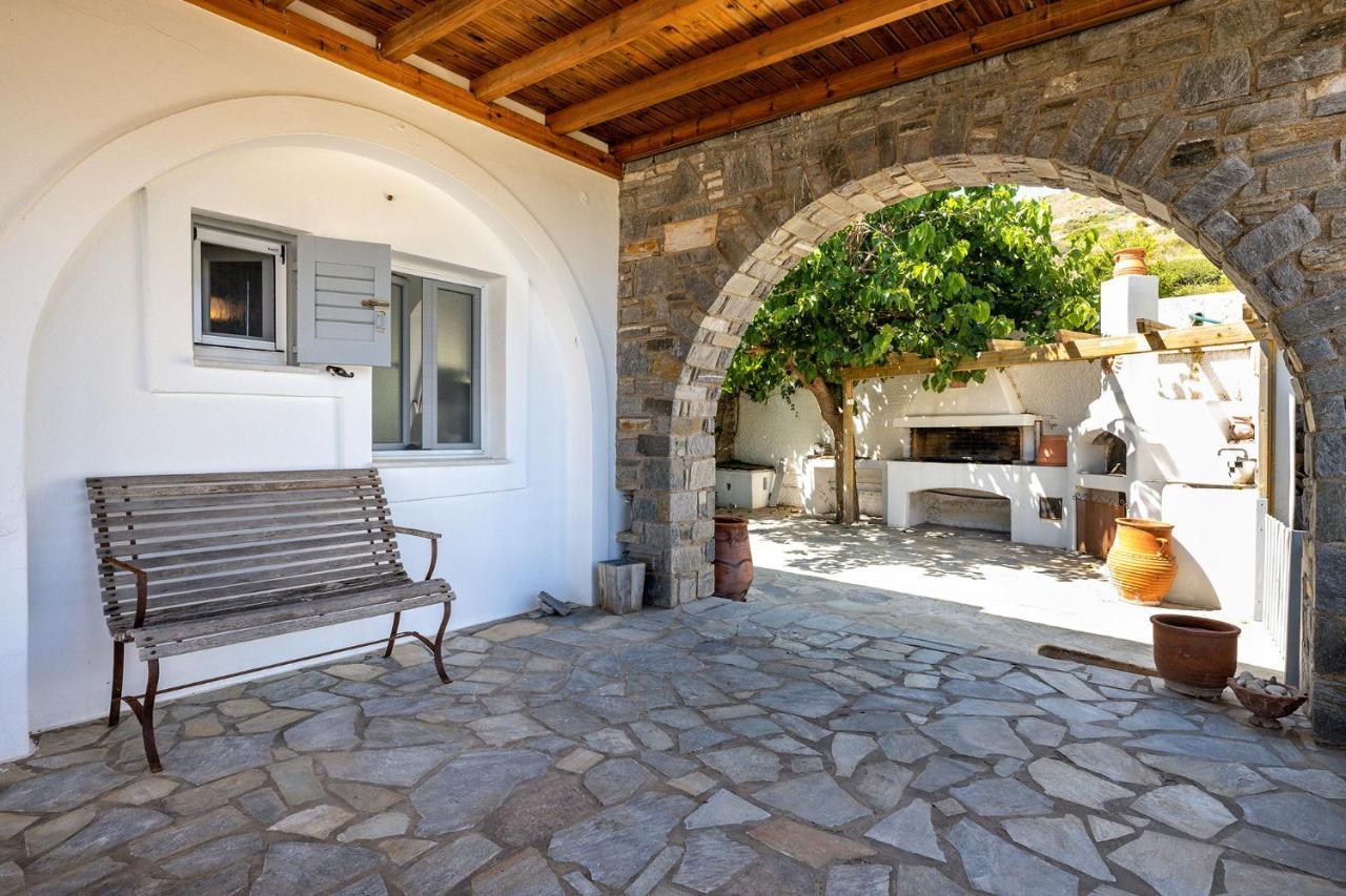 Daphne'S Lux Villa Paraspori  Экстерьер фото